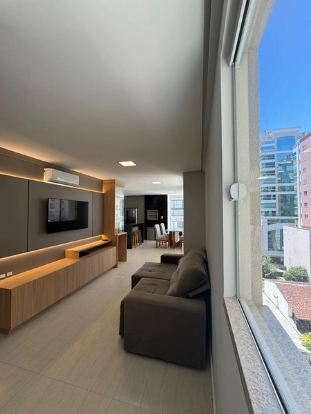 Oportunidade na Quadra do Mar – Meia Praia, Itapema: 5ª foto da galeria de imagens do imóvel