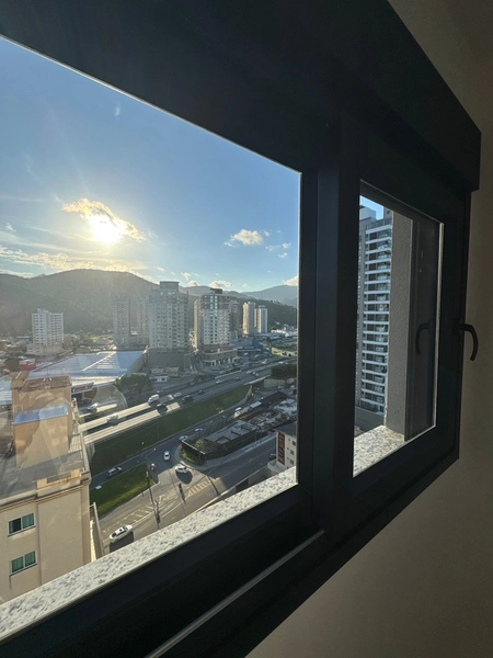 4 Suítes Frente Mar no Centro – Conforto e Vista Permanente: 11ª foto da galeria de imagens do imóvel