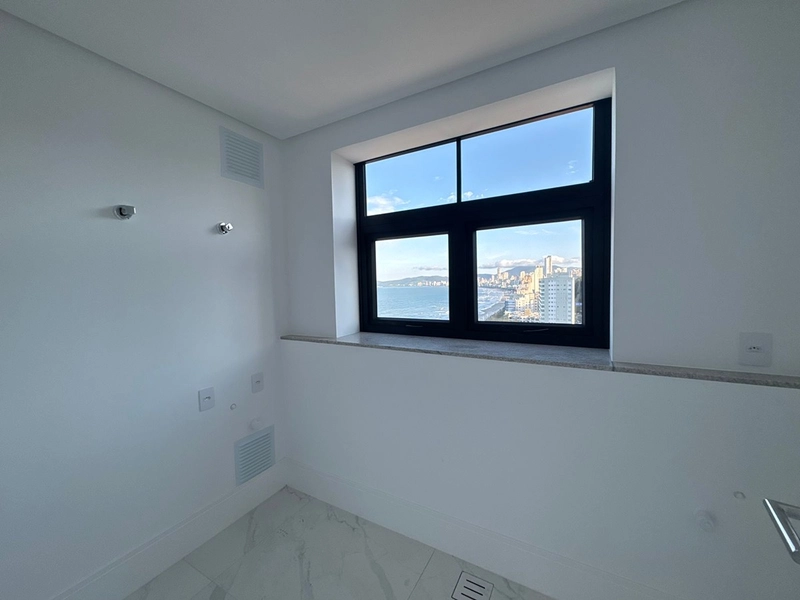 4 Suítes Frente Mar no Centro – Conforto e Vista Permanente: 28ª foto da galeria de imagens do imóvel
