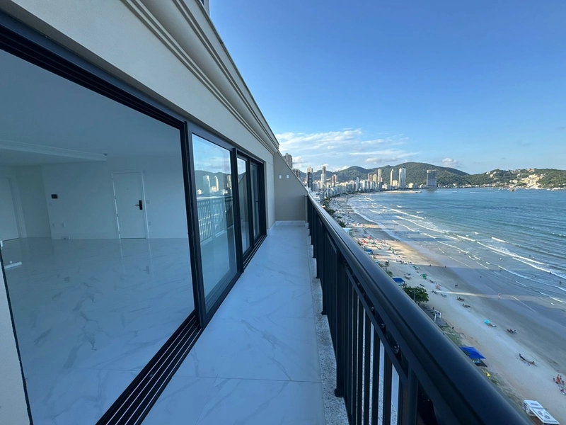 4 Suítes Frente Mar no Centro – Conforto e Vista Permanente: 9ª foto da galeria de imagens do imóvel