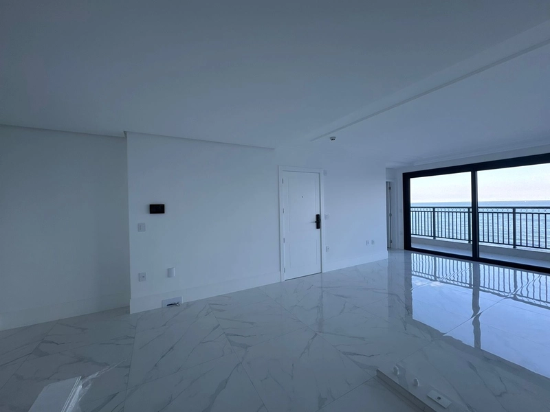 4 Suítes Frente Mar no Centro – Conforto e Vista Permanente: 6ª foto da galeria de imagens do imóvel