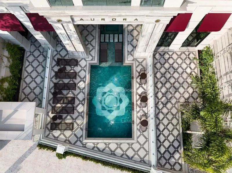 Apartamento em Balneário Camboriú com 5 Suítes e 5 Vagas .: 2ª foto da galeria de imagens do imóvel