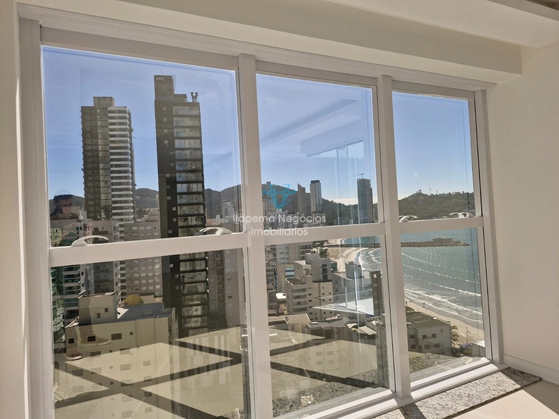 Apartamento localizado no centro de Itapema com vista mar sem mobilia.: 15ª foto da galeria de imagens do imóvel