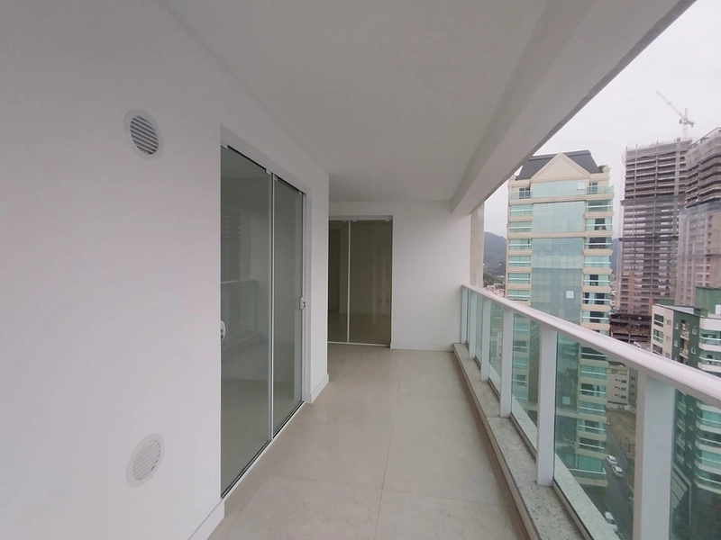 Apartamento localizado no centro de Itapema com vista mar sem mobilia.: 67ª foto da galeria de imagens do imóvel