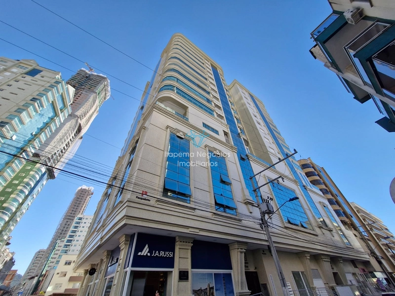Apartamento localizado no centro de Itapema com vista mar sem mobilia.: 2ª foto da galeria de imagens do imóvel