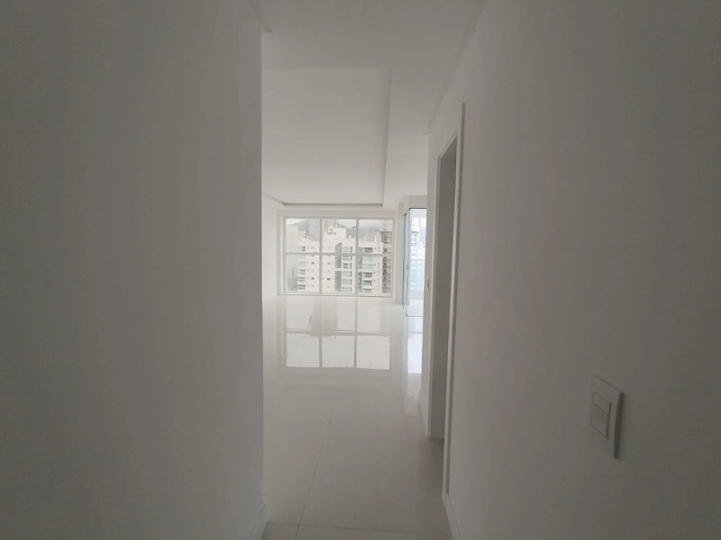 Apartamento localizado no centro de Itapema com vista mar sem mobilia.: 54ª foto da galeria de imagens do imóvel