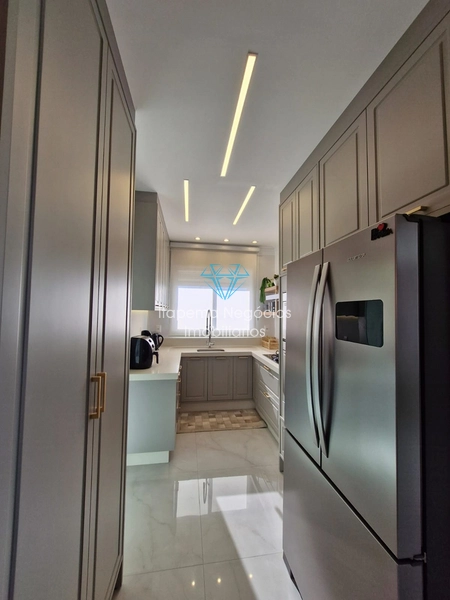 Apartamento à Venda – Vista Mar | Meia Praia: 13ª foto da galeria de imagens do imóvel