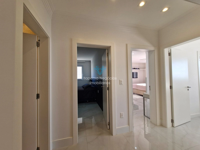 Apartamento à Venda – Vista Mar | Meia Praia: 22ª foto da galeria de imagens do imóvel