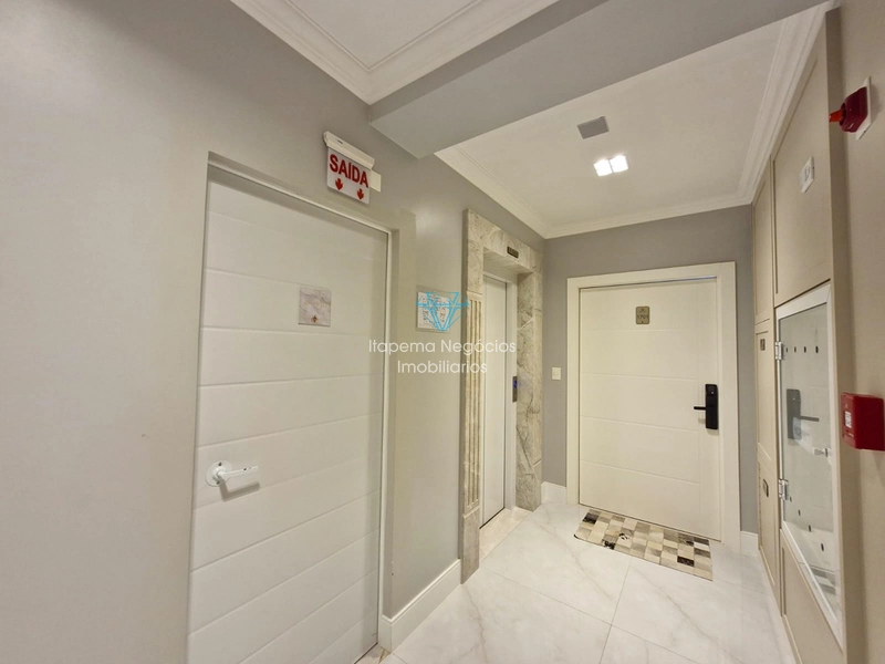 Apartamento à Venda – Vista Mar | Meia Praia: 8ª foto da galeria de imagens do imóvel