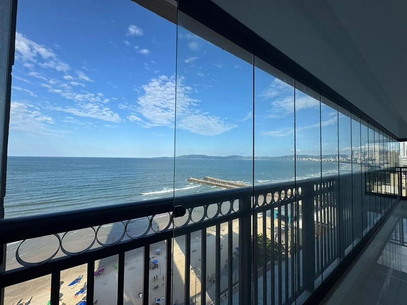 Alto Padrão Frente Mar – 4 Suítes no Centro: 10ª foto da galeria de imagens do imóvel