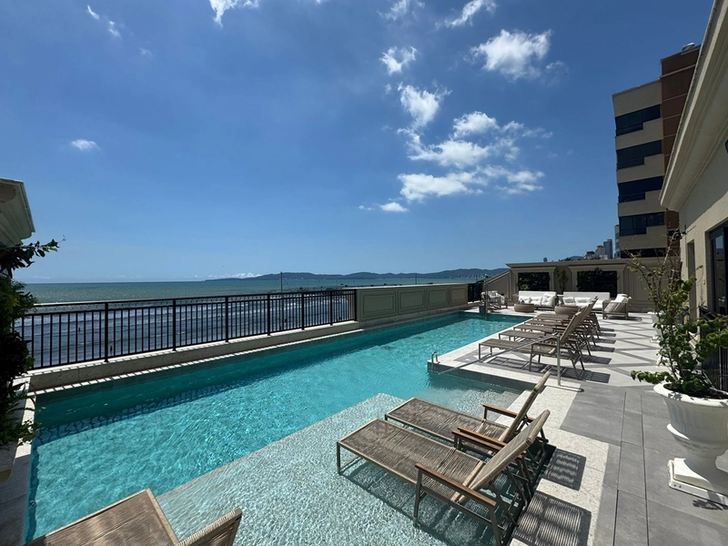 Alto Padrão Frente Mar – 4 Suítes no Centro: 30ª foto da galeria de imagens do imóvel