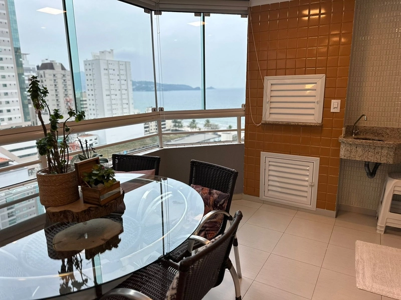 Sinônimo de exclusividade e conforto em uma das localizações mais cobiçadas de Itapema. : 1ª foto da galeria de imagens do imóvel