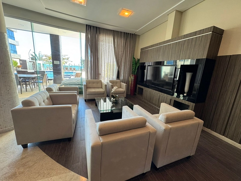 Apartamento 4 Dormitórios Sendo 4 Suítes. Frente Mar: 13ª foto da galeria de imagens do imóvel
