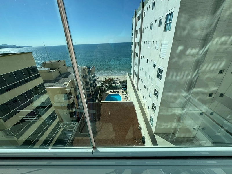 Apartamento 4 Dormitórios Sendo 4 Suítes. Frente Mar: 45ª foto da galeria de imagens do imóvel