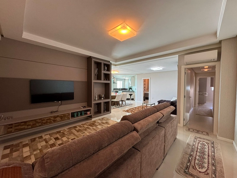Apartamento 4 Dormitórios Sendo 4 Suítes. Frente Mar: 59ª foto da galeria de imagens do imóvel