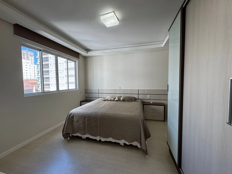 Apartamento 4 Dormitórios Sendo 4 Suítes. Frente Mar: 24ª foto da galeria de imagens do imóvel