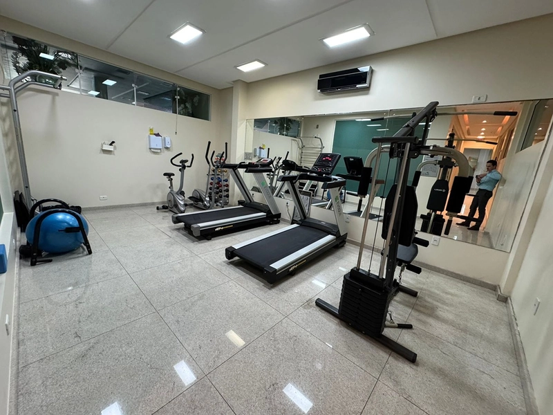 Apartamento 4 Dormitórios Sendo 4 Suítes. Frente Mar: 17ª foto da galeria de imagens do imóvel