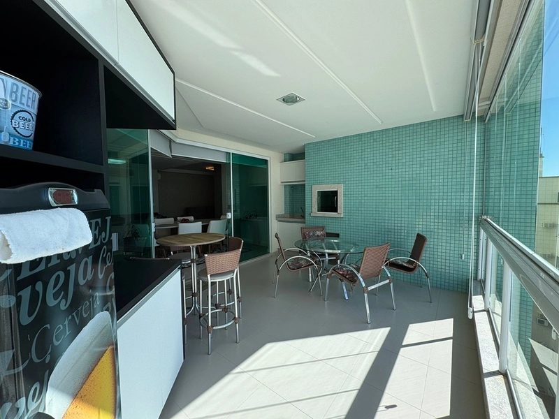 Apartamento 4 Dormitórios Sendo 4 Suítes. Frente Mar: 43ª foto da galeria de imagens do imóvel
