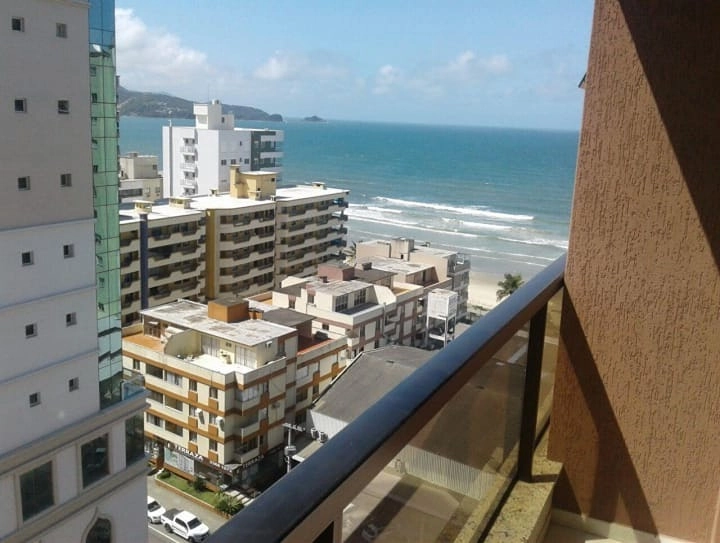 Pronto para morar - Cobertura na melhor localização da Meia Praia.: 20ª foto da galeria de imagens do imóvel