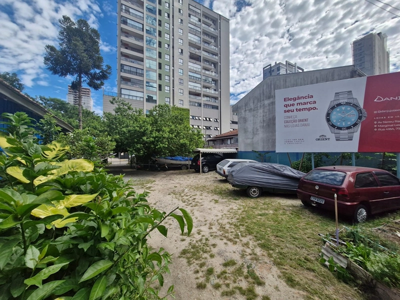 TERRENO PARA LOCAÇÃO – MEIA PRAIA: 5ª foto da galeria de imagens do imóvel