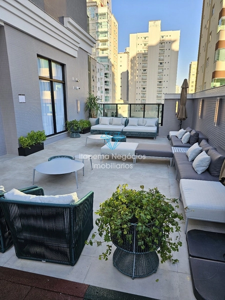 Apartamento 4 Dormitórios Sendo 4 Suítes .: 7ª foto da galeria de imagens do imóvel