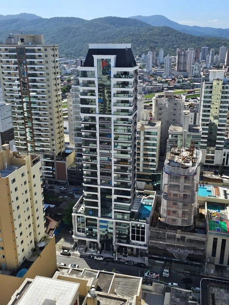 Apartamento 4 Dormitórios Sendo 4 Suítes .: 27ª foto da galeria de imagens do imóvel