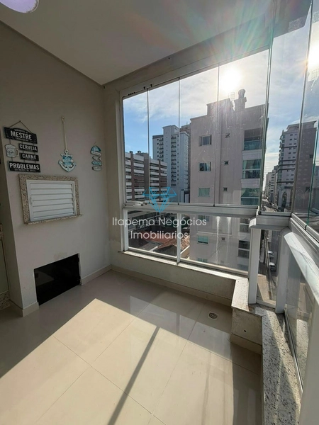 VENDA – APARTAMENTO NA TERCEIRA QUADRA DO MAR | MEIA PRAIA – ITAPEMA/SC: 6ª foto da galeria de imagens do imóvel