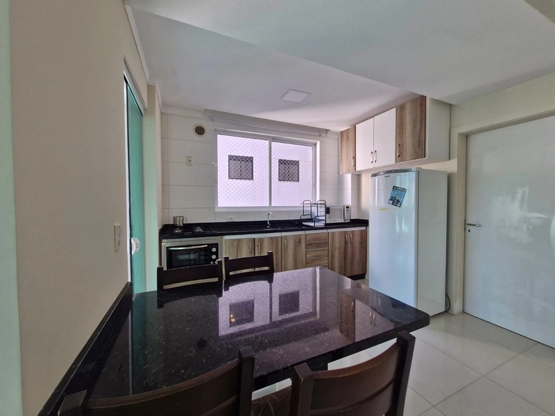 LOCAÇÃO ANUAL – 3 SUÍTES NA QUADRA DO MAR | CENTRO DE ITAPEMA: 26ª foto da galeria de imagens do imóvel