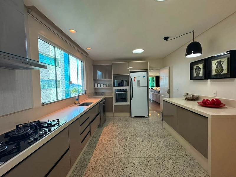 APARTAMENTO FRENTE MAR À VENDA – CENTRO DE ITAPEMA/SC: 17ª foto da galeria de imagens do imóvel