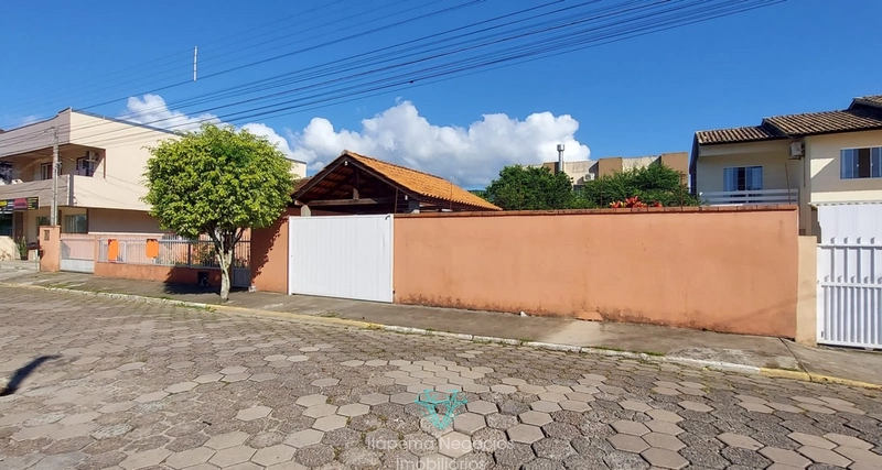 Casa em 2 terrenos com área de 504m² em região nobre do Morretes: 12ª foto da galeria de imagens do imóvel