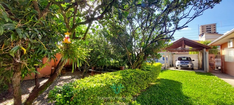 Casa em 2 terrenos com área de 504m² em região nobre do Morretes: 11ª foto da galeria de imagens do imóvel