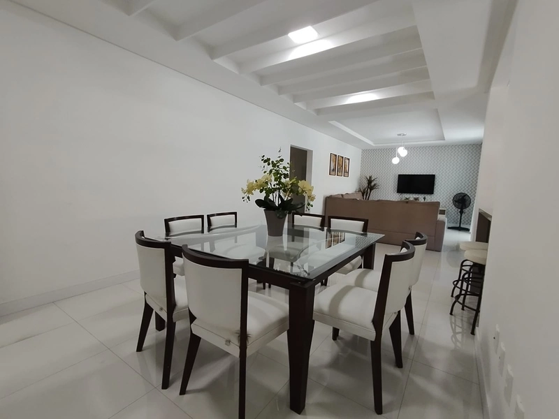 Apartamento a venda em Itapema com 4 quartos, sendo 4 suítes e 3 vagas de garagem.: 42ª foto da galeria de imagens do imóvel