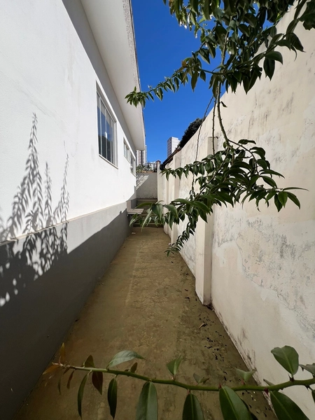 Casa no Centro por 470.000,00: 39ª foto da galeria de imagens do imóvel