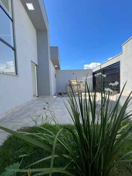 Casa no Belo Horizonte por 600 mil: 2ª foto da galeria de imagens do imóvel
