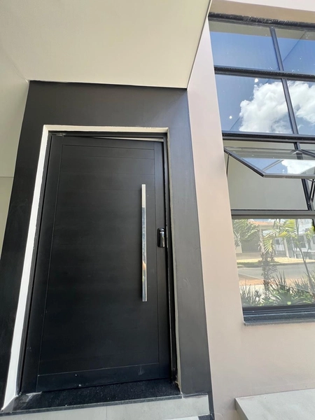 Casa no BH de 820 mil por 760 mil.: 4ª foto da galeria de imagens do imóvel