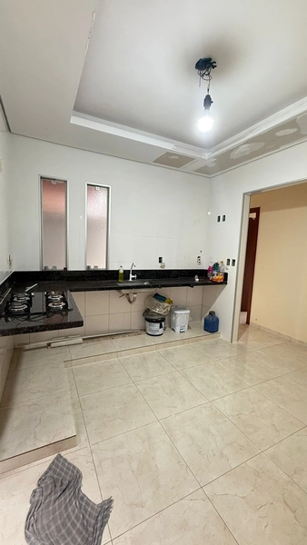 Casa no Sagrado Coração com piscina: 4ª foto da galeria de imagens do imóvel