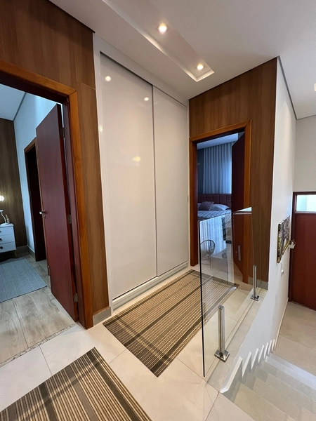 Casa com piscina aquecida: 10ª foto da galeria de imagens do imóvel