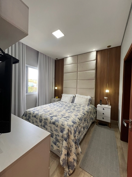 Casa com piscina aquecida: 11ª foto da galeria de imagens do imóvel