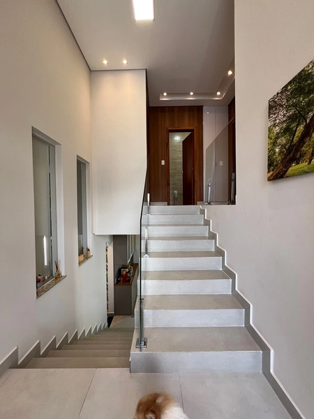 Casa com piscina aquecida: 6ª foto da galeria de imagens do imóvel