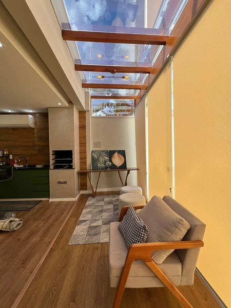 Casa com piscina aquecida: 28ª foto da galeria de imagens do imóvel