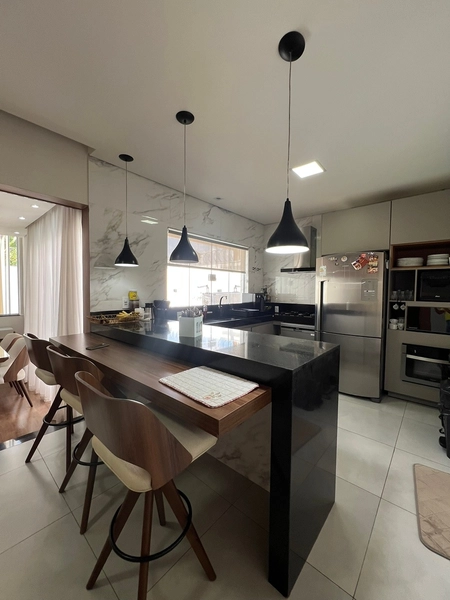 Casa com piscina aquecida: 17ª foto da galeria de imagens do imóvel