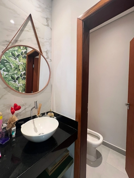 Casa com piscina aquecida: 16ª foto da galeria de imagens do imóvel