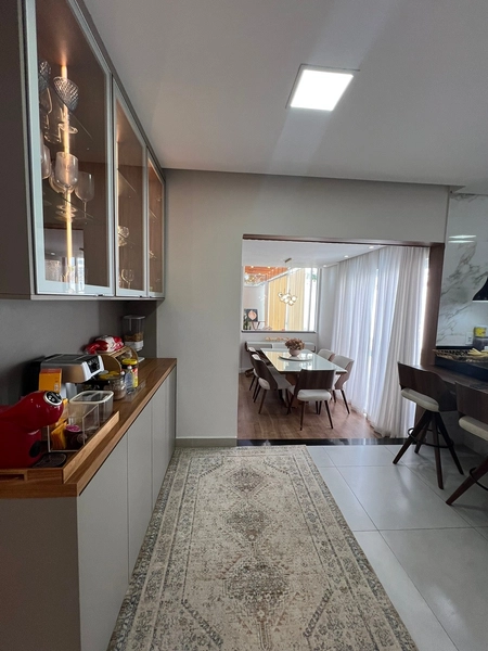 Casa com piscina aquecida: 20ª foto da galeria de imagens do imóvel