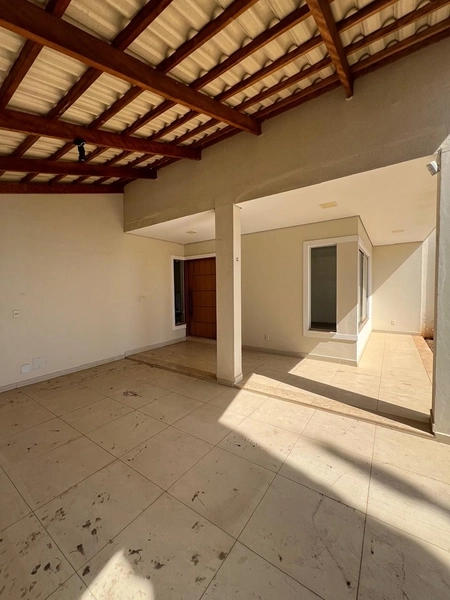 Casa no Imperial por 600 mil: 4ª foto da galeria de imagens do imóvel