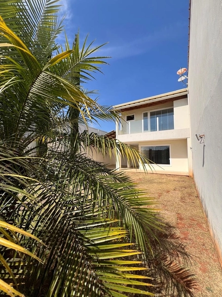 Casa no Imperial por 600 mil: 2ª foto da galeria de imagens do imóvel