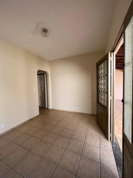 Casa de terreno inteiro com 3 quartos por 385 mil: 7ª foto da galeria de imagens do imóvel