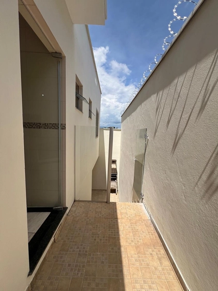 Casa com suíte por 290 mil: 18ª foto da galeria de imagens do imóvel