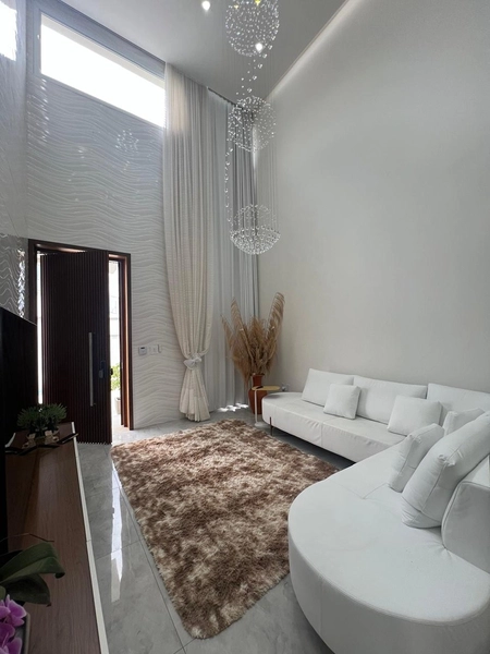 Casa moderna com 4 dormitórios sendo 3 suítes: 7ª foto da galeria de imagens do imóvel