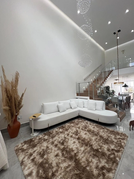 Casa moderna com 4 dormitórios sendo 3 suítes: 5ª foto da galeria de imagens do imóvel