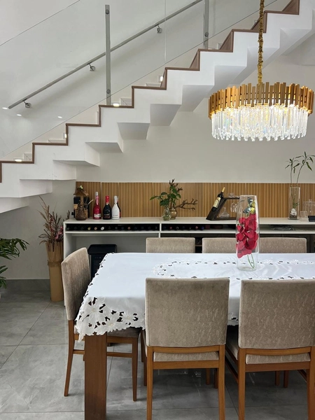 Casa moderna com 4 dormitórios sendo 3 suítes: 9ª foto da galeria de imagens do imóvel